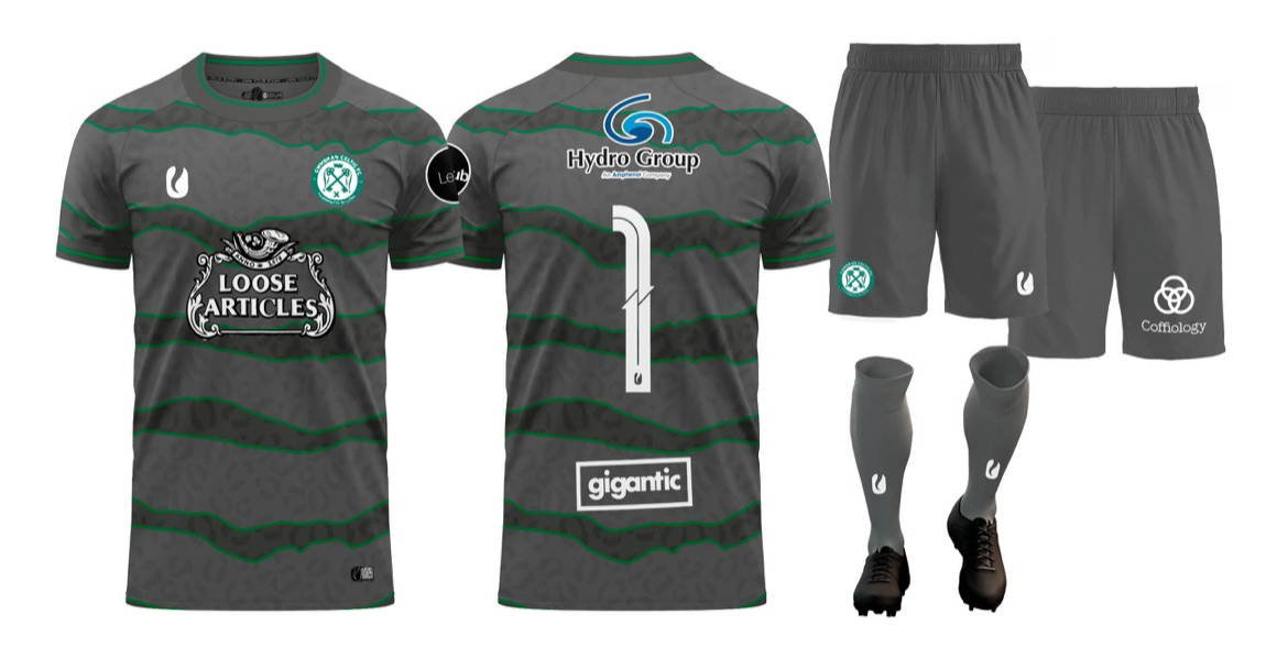 Cwmbran Celtic goalkeeper shirt — Loose Articles