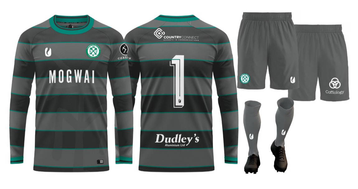 Cwmbran Celtic goalkeeper shirt — Mogwai